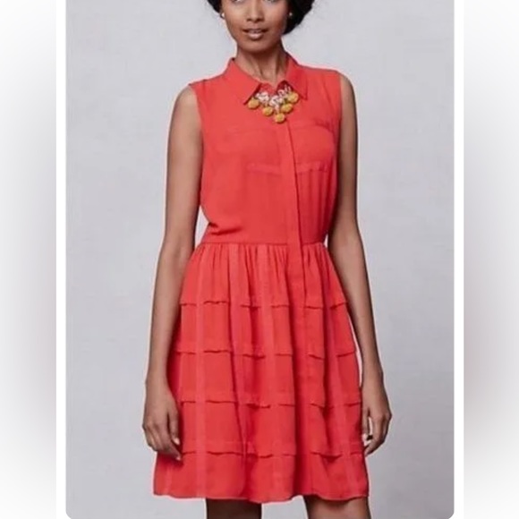 🟦 Little Red Dress - Picture 1 of 6